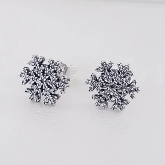 Authentic Pandora 290589 Sterling Silver 925 ALE Snowflake Earrings with CZ - Picture 2 of 6